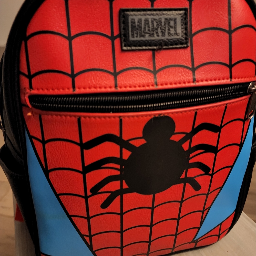 Disney mini backpack set